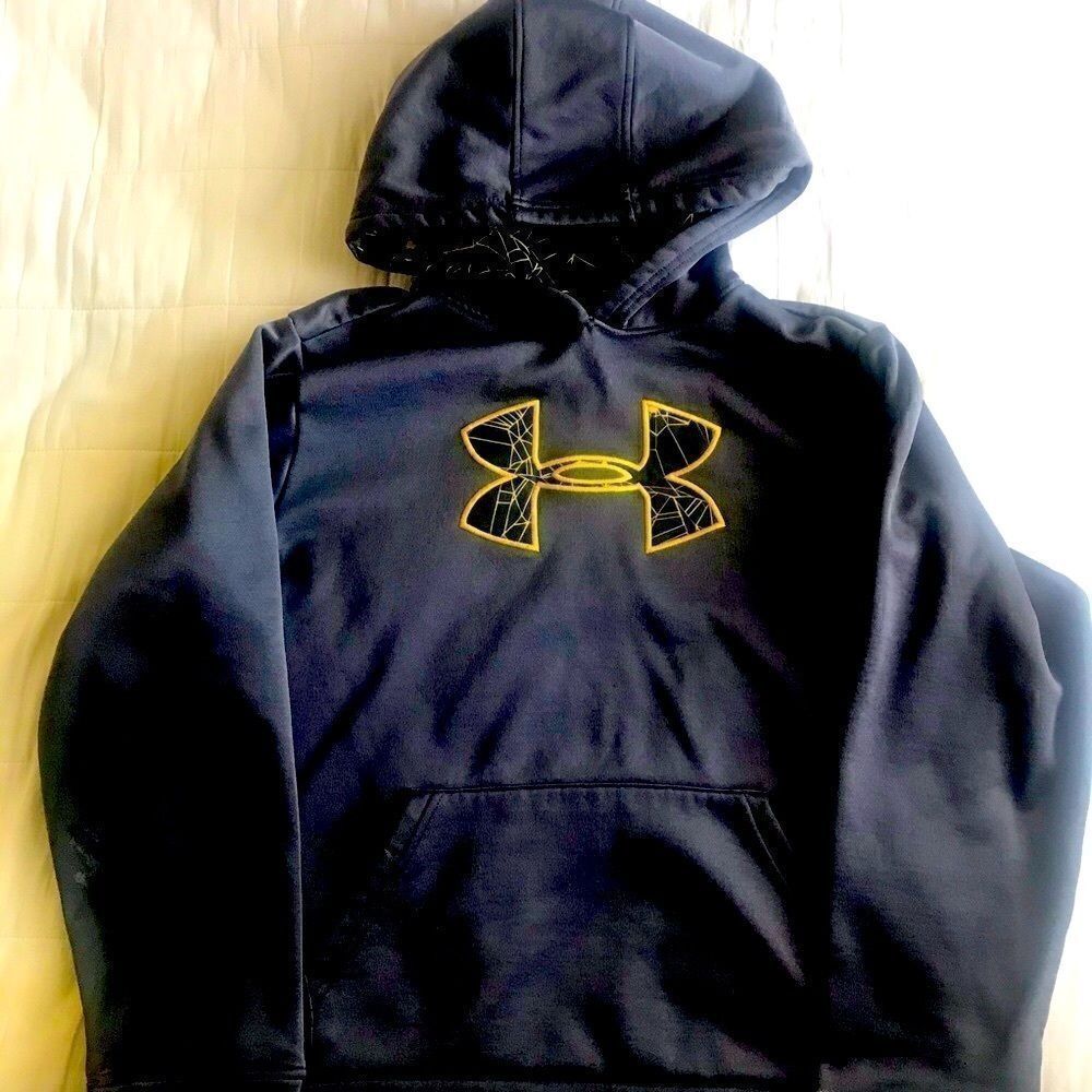Under Armour boys athletic hoodie size YXL